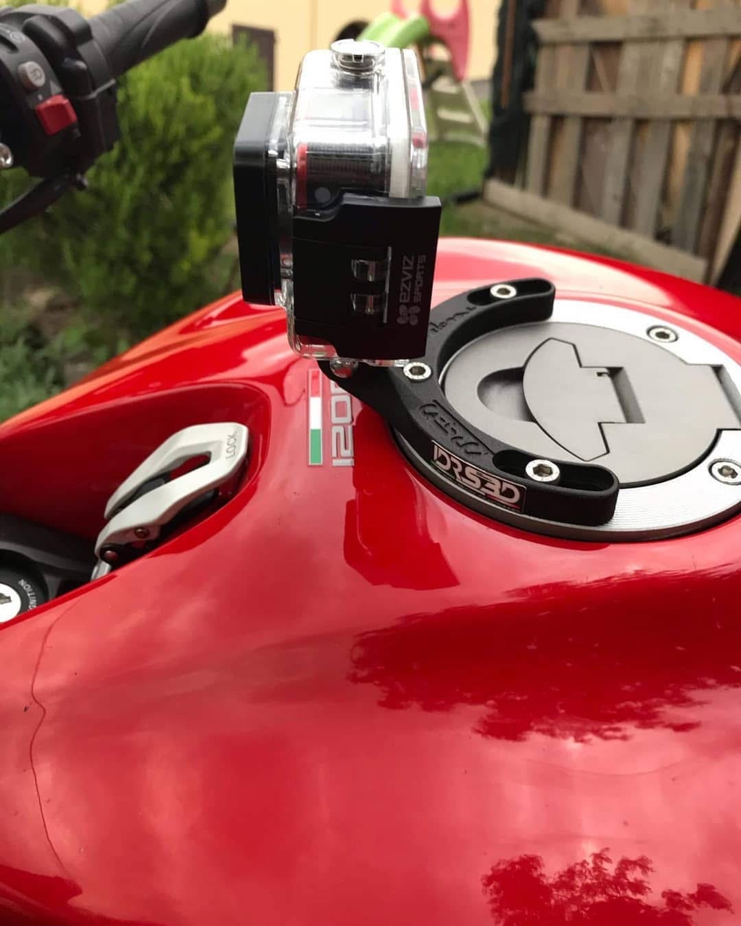 Supporto ActionCam Tappo Serbatoio - immagine 2