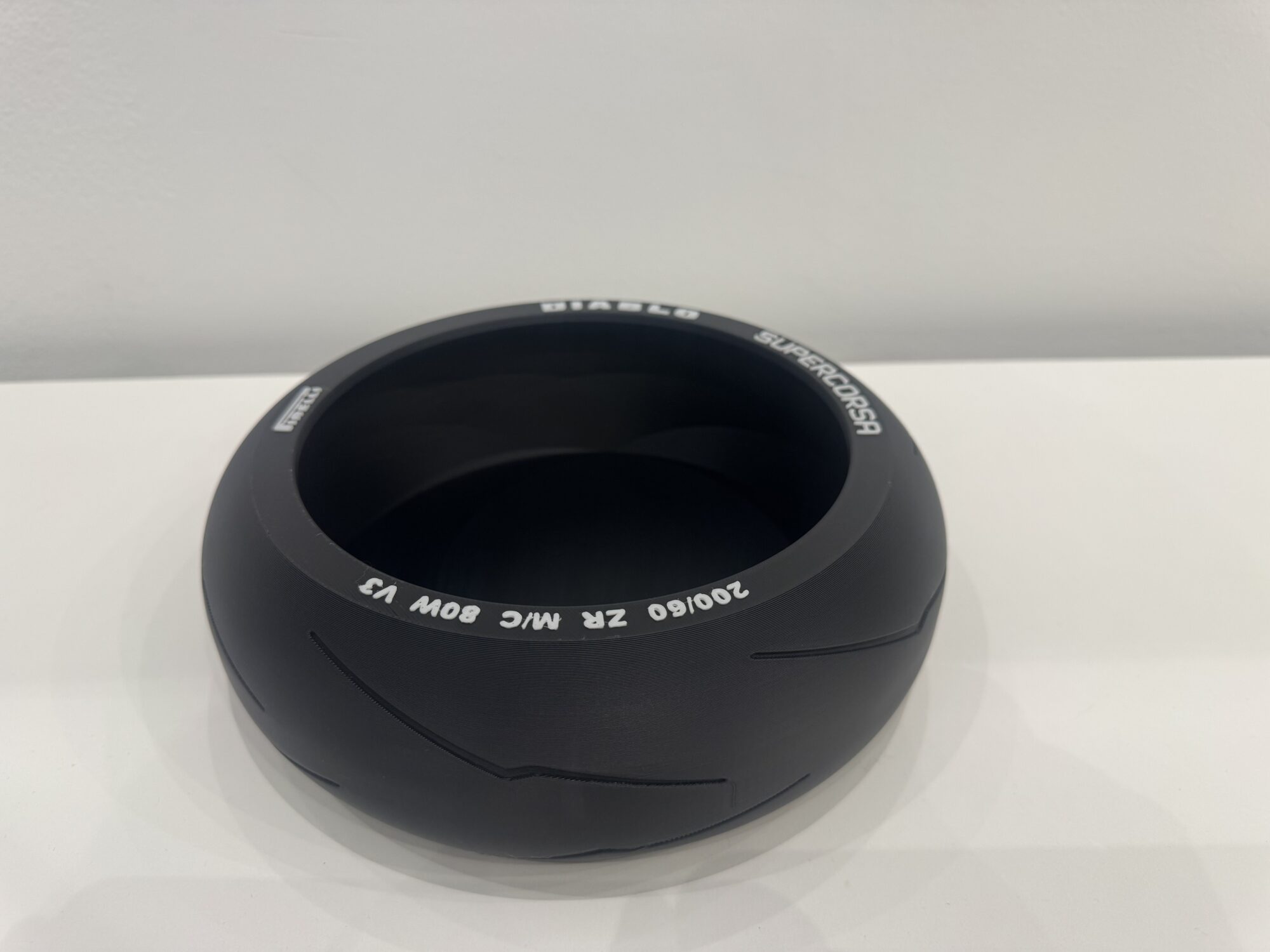 Svuotatasche – Replica Pneumatico Posteriore Moto - immagine 3